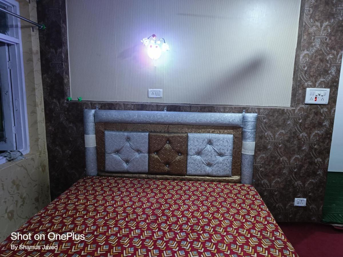 Hotel New Heaven Canal Srīnagar Exterior foto